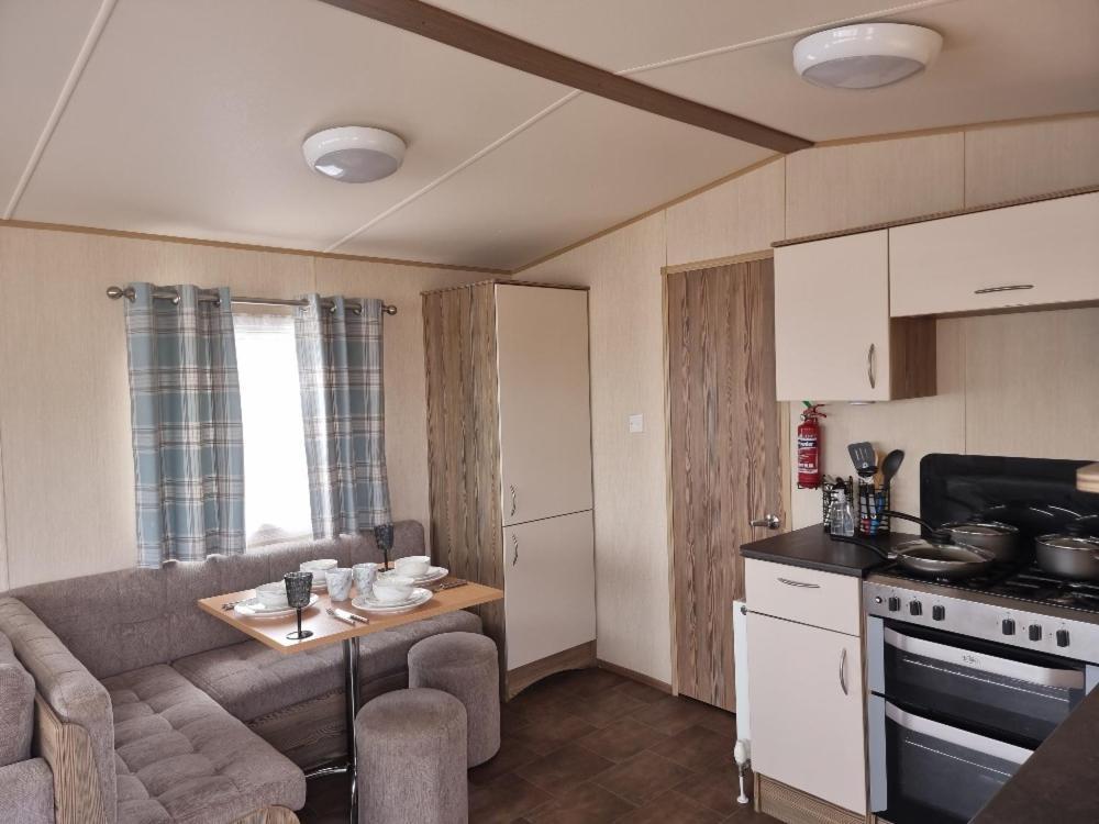 Hotel Willow-Static Caravan On Holiday Park Near Margate, Kent à Birchington-on-Sea Extérieur photo